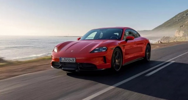 Porsche Taycan 2027 ra mắt: Thêm giả lập sang số như xe xăng, pin lớn hơn, giá bán tăng
